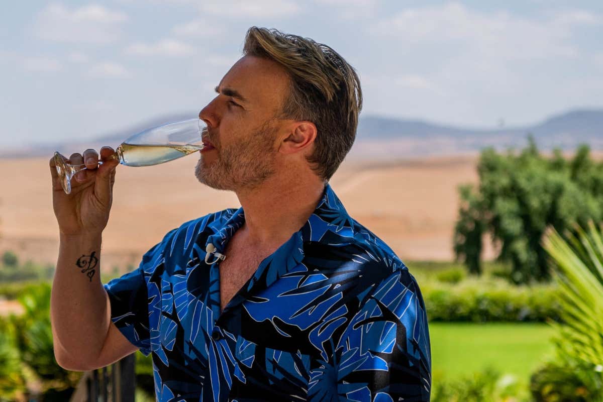 Gary Barlow&nbsp; Non solo musica l&rsquo;ex Take That Gary Barlow lancia i suoi nuovi vini biologici