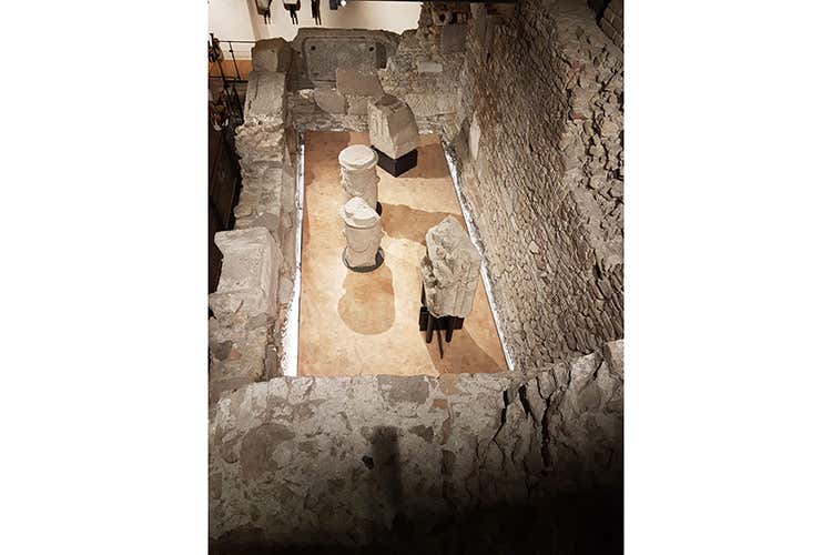 Il ristorante &egrave; all'interno di un'area archeologica di epoca romana - Gellius, i menu delivery per le feste Dai Tortellini ai piatti vegetariani