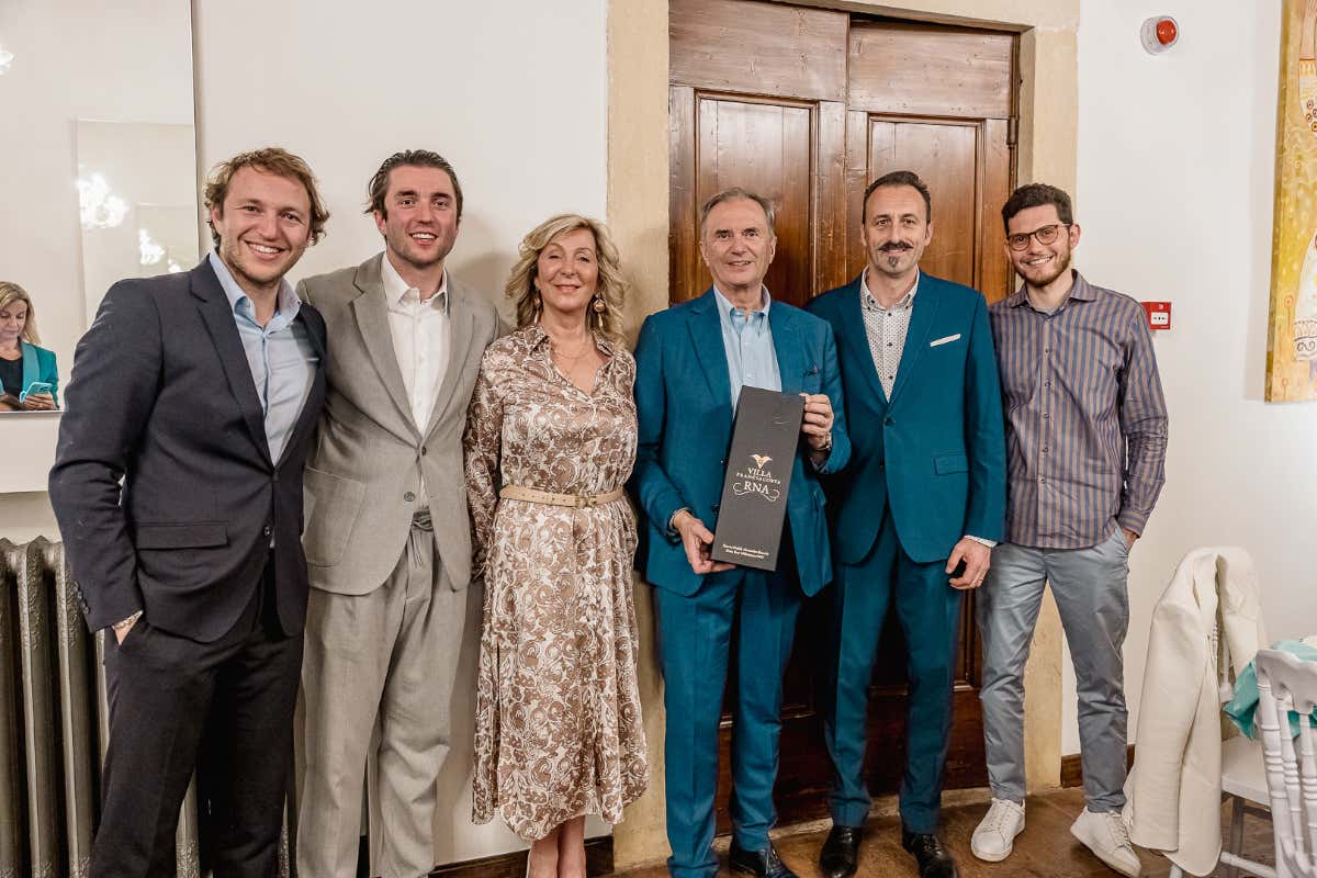 Villa Franciacorta: l'eredità di Alessandro Bianchi nelle bollicine RNA 2007 Villa Franciacorta: l'eredità di Alessandro Bianchi nelle bollicine RNA 2007