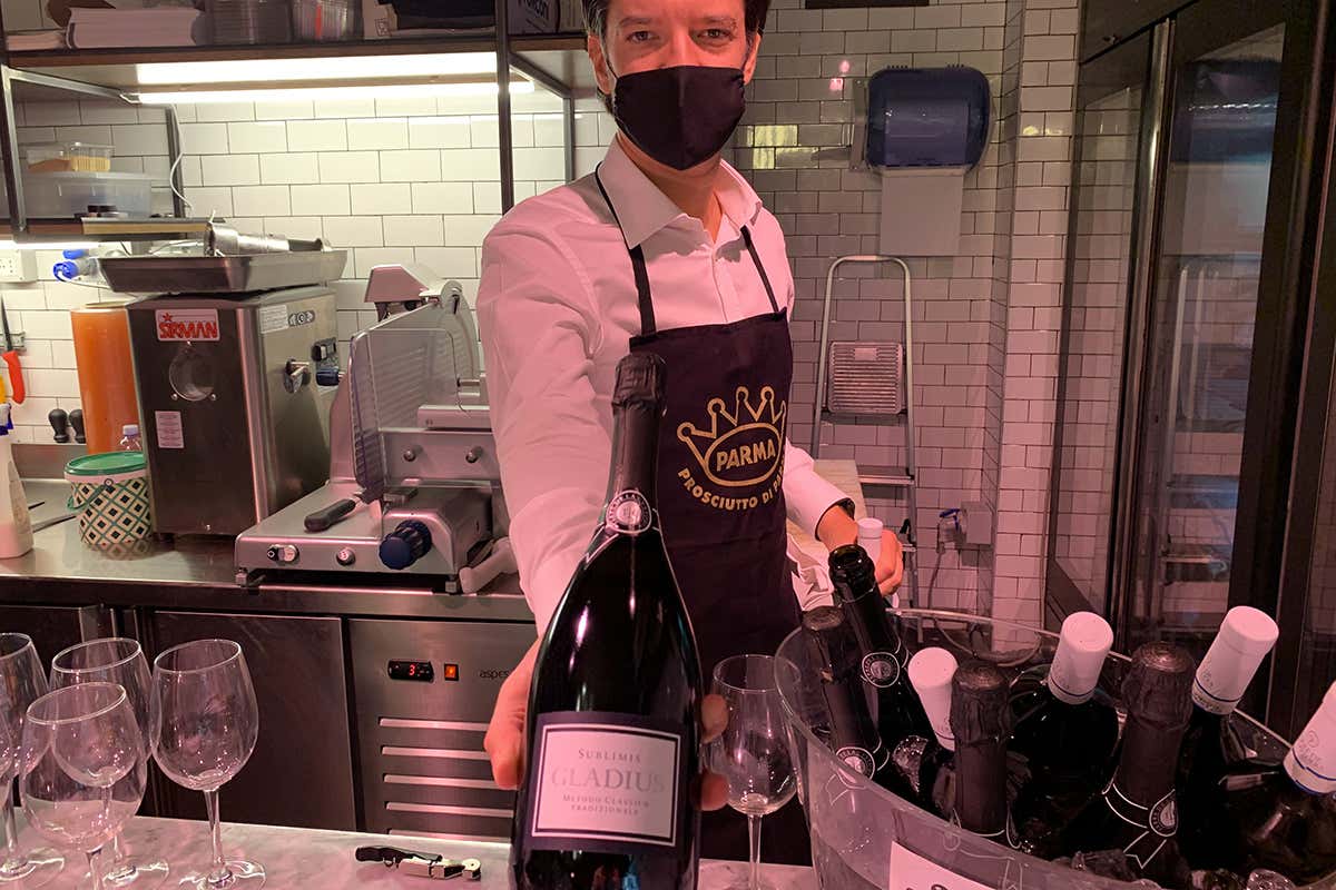 Gladius, spumante metodo classico di Terre de la Custodia Una degustazione per palati fini