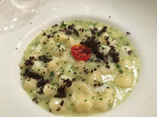 Gnocchi di Baccala`, aglio olio, peperoncino e Ulidea - chef Gennaro Immobile