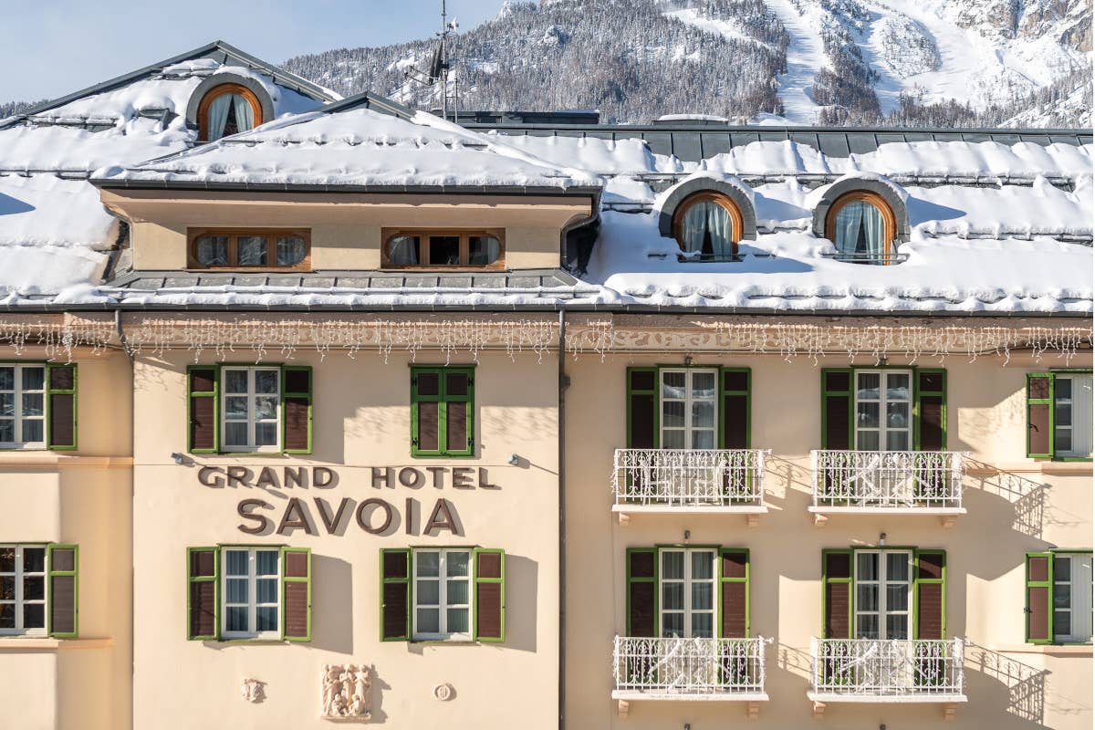 Relax e glamour al Grand Hotel Savoia: un'oasi di stile a Cortina d'Ampezzo