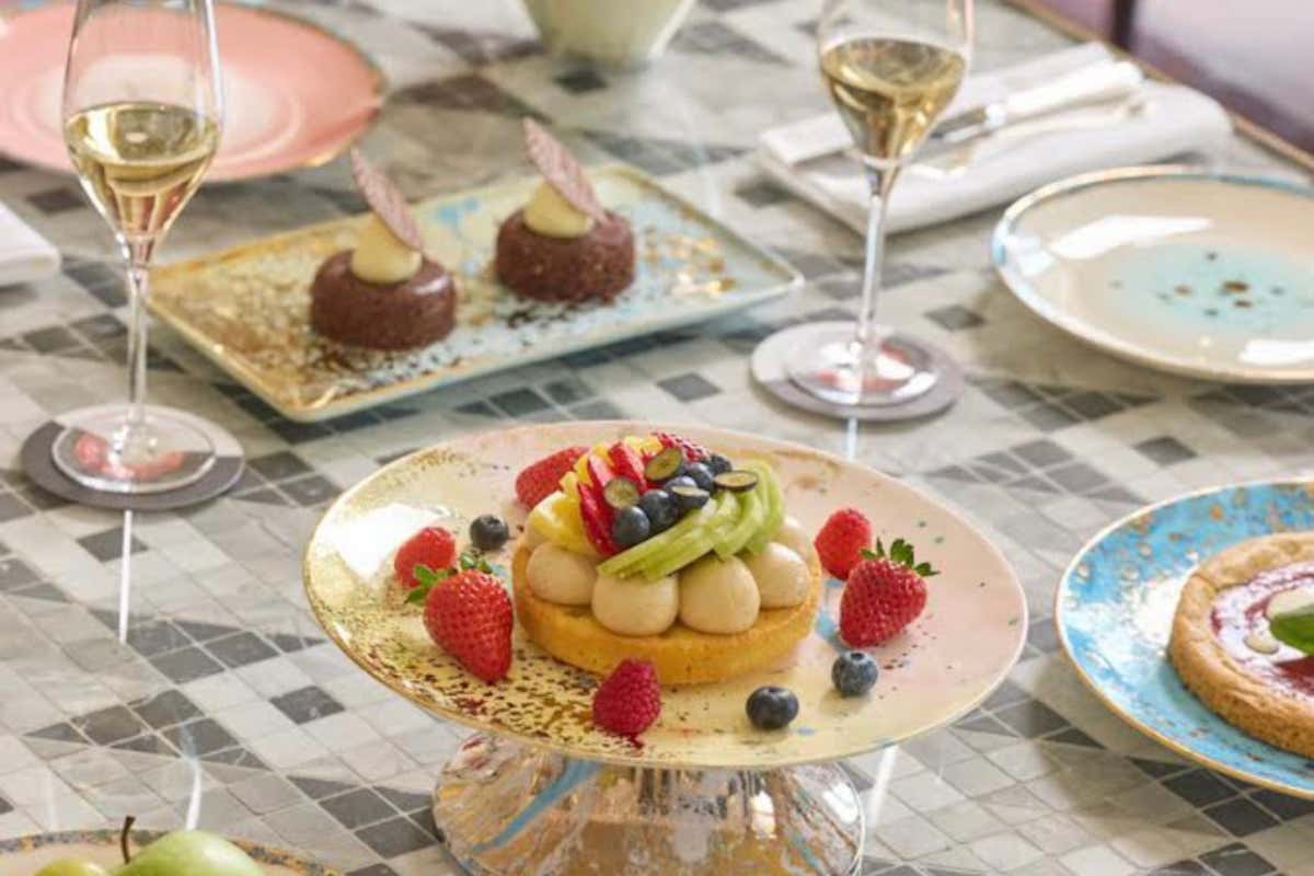 Hotel Eden e Coralla Maiuri: quando ospitalità e arte si incontrano a colazione Hotel Eden e Coralla Maiuri: quando ospitalità e arte si incontrano a colazione