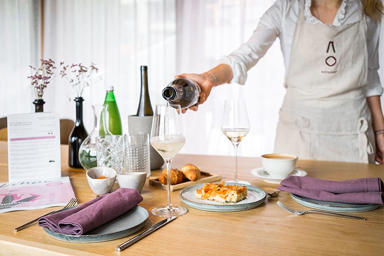 Connubio vincente tra buon cibo e cultura del vino - Haller Suites&Restaurant Suite, buon cibo e cultura del vino