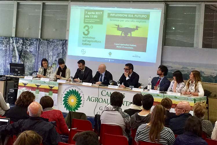 I giovani agricoltori e l'innovazione Storie di successi nel workshop di Bayer I giovani agricoltori e l'innovazione Storie di successi nel workshop di Bayer