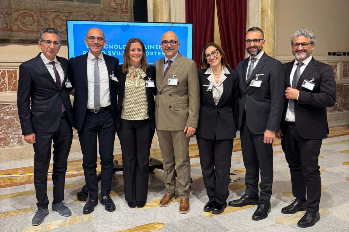 Chi garantisce ciò che mangiamo? A Roma il raduno dei tecnologi alimentari Chi garantisce ciò che mangiamo? A Roma il raduno dei tecnologi alimentari