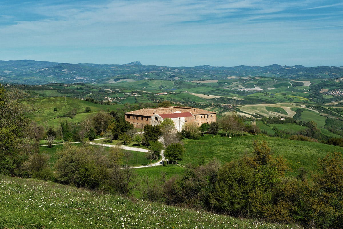 Il monastero di Montebello Girolomoni, nuova identità per i 50 anni ma stessi valori