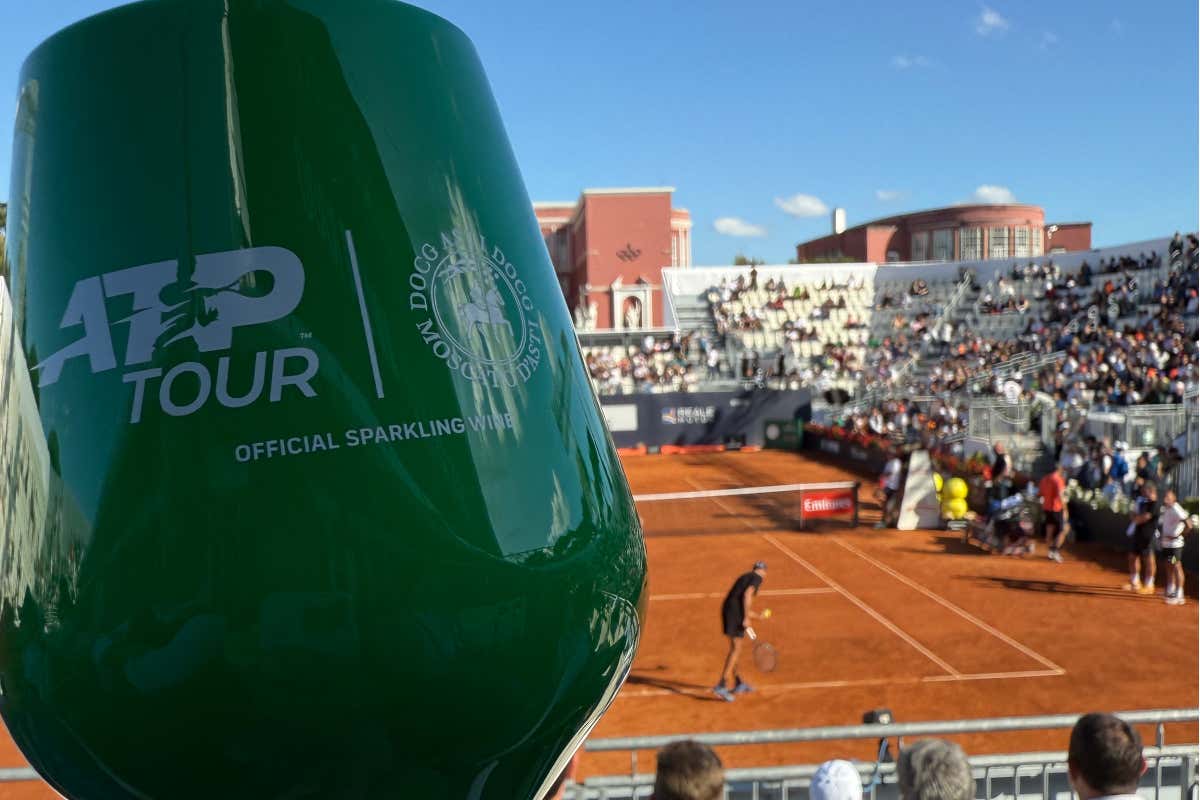 Non solo grande tennis italiano: al Foro Italico Asti Docg grande protagonista Non solo grande tennis italiano: al Foro Italico Asti Docg grande protagonista