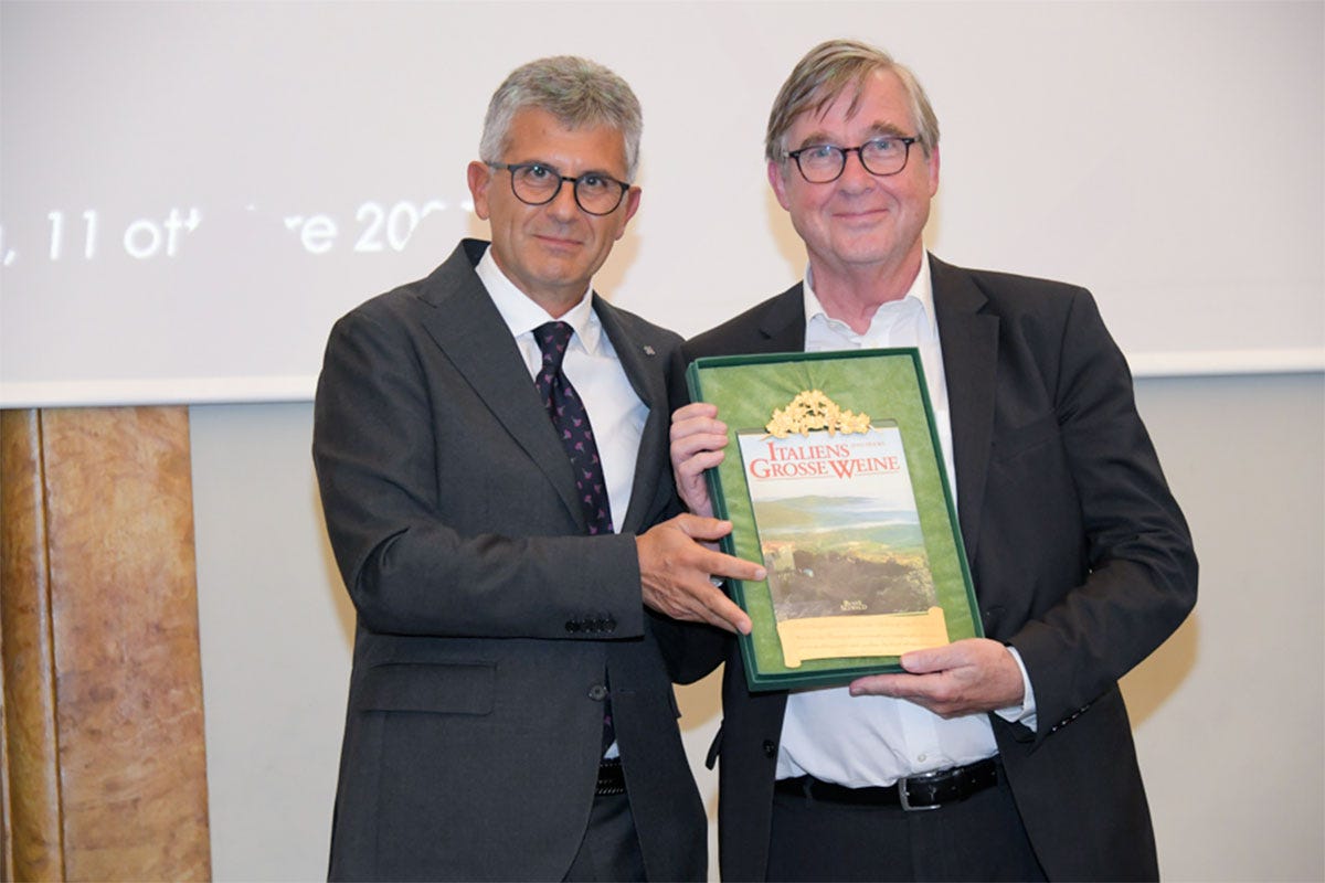 Premio a Jens Priewe A Roma 18 etichette per rilanciare l'attività dell'Istituto Grandi Marchi