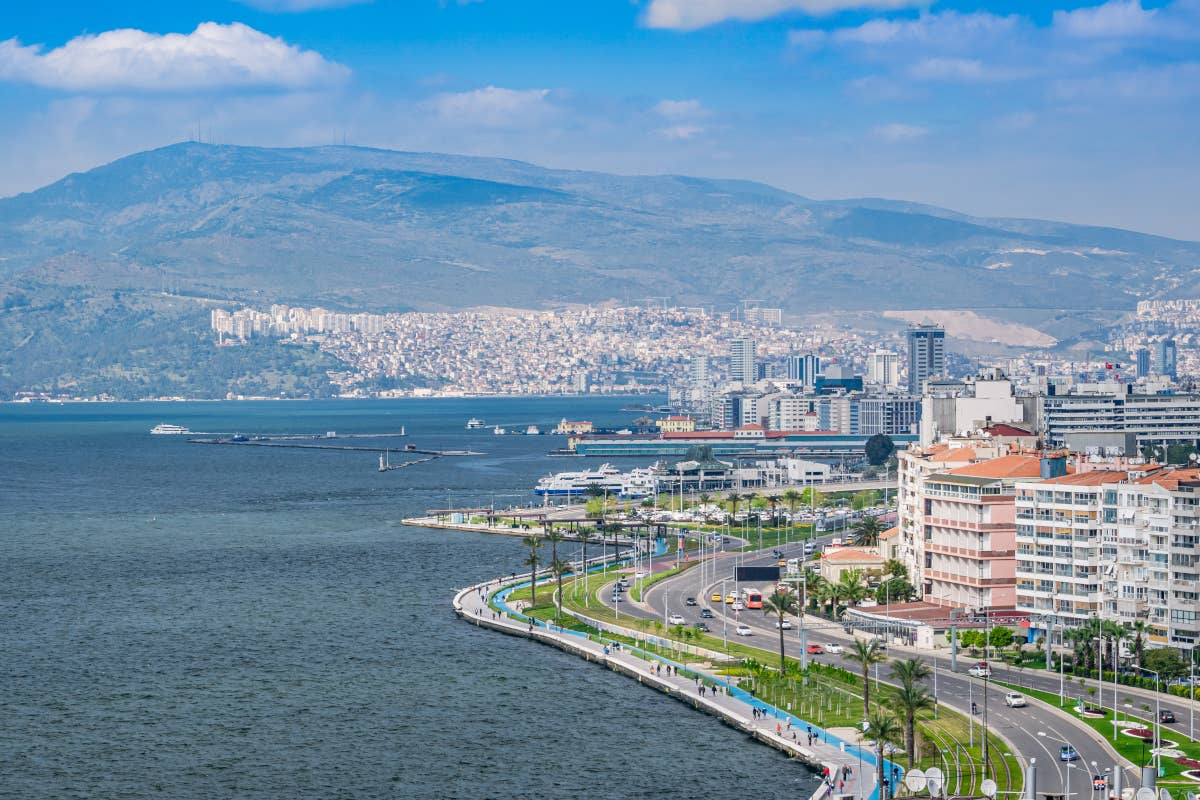 Mediterraneo, 5 città dove è sempre estate da raggiungere in crociera