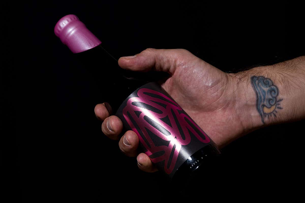 Una birra italiana invecchiata in botte di Cognac? Si chiama Ring Light e viene da Roma