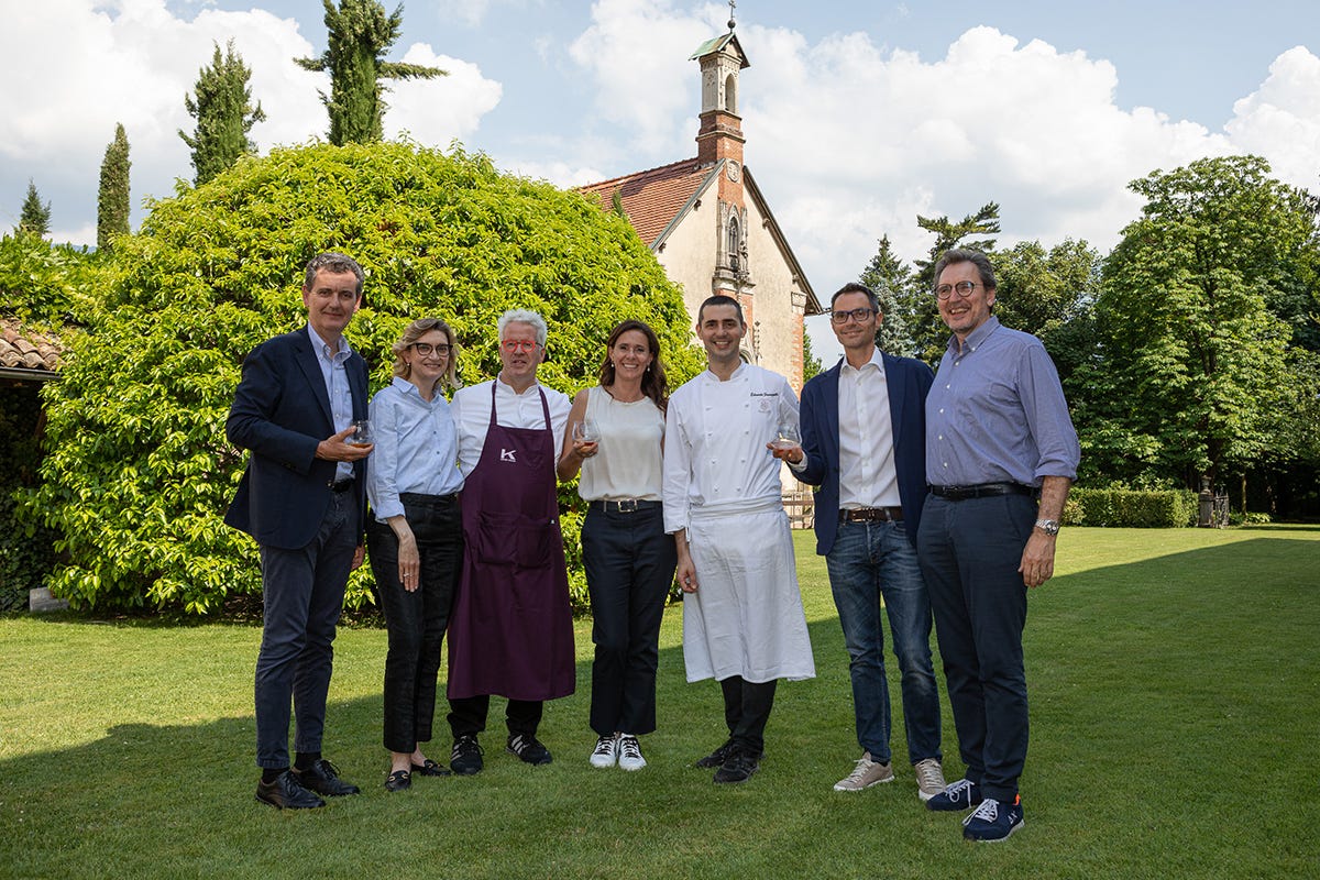 Marcello Lunelli, Frau Knam, Chef Knam, Camilla Lunelli, Chef Fumagalli, Alessandro Lunelli, Mirko Scarabello