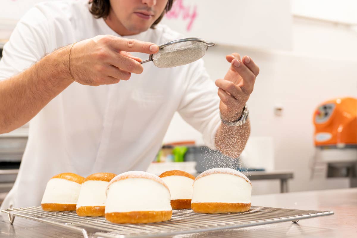 Come un giovane pasticcere ha conquistato i londinesi con il maritozzo romano