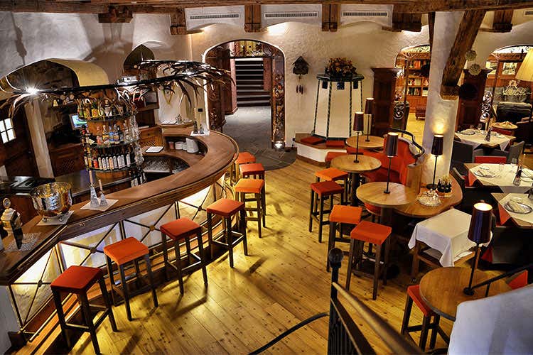 La squadra cambia, resta la Stella Michelin a Il Gallo Cedrone di Madonna di Campiglio La squadra cambia, resta la Stella Michelin a Il Gallo Cedrone di Madonna di Campiglio