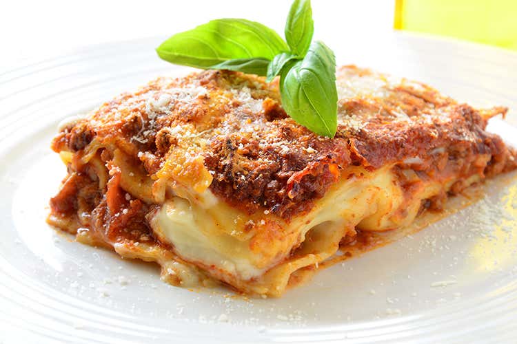 Lasagnette con faraona, carciofi e Branzi fondente Lasagnette con faraona, carciofi e Branzi fondente