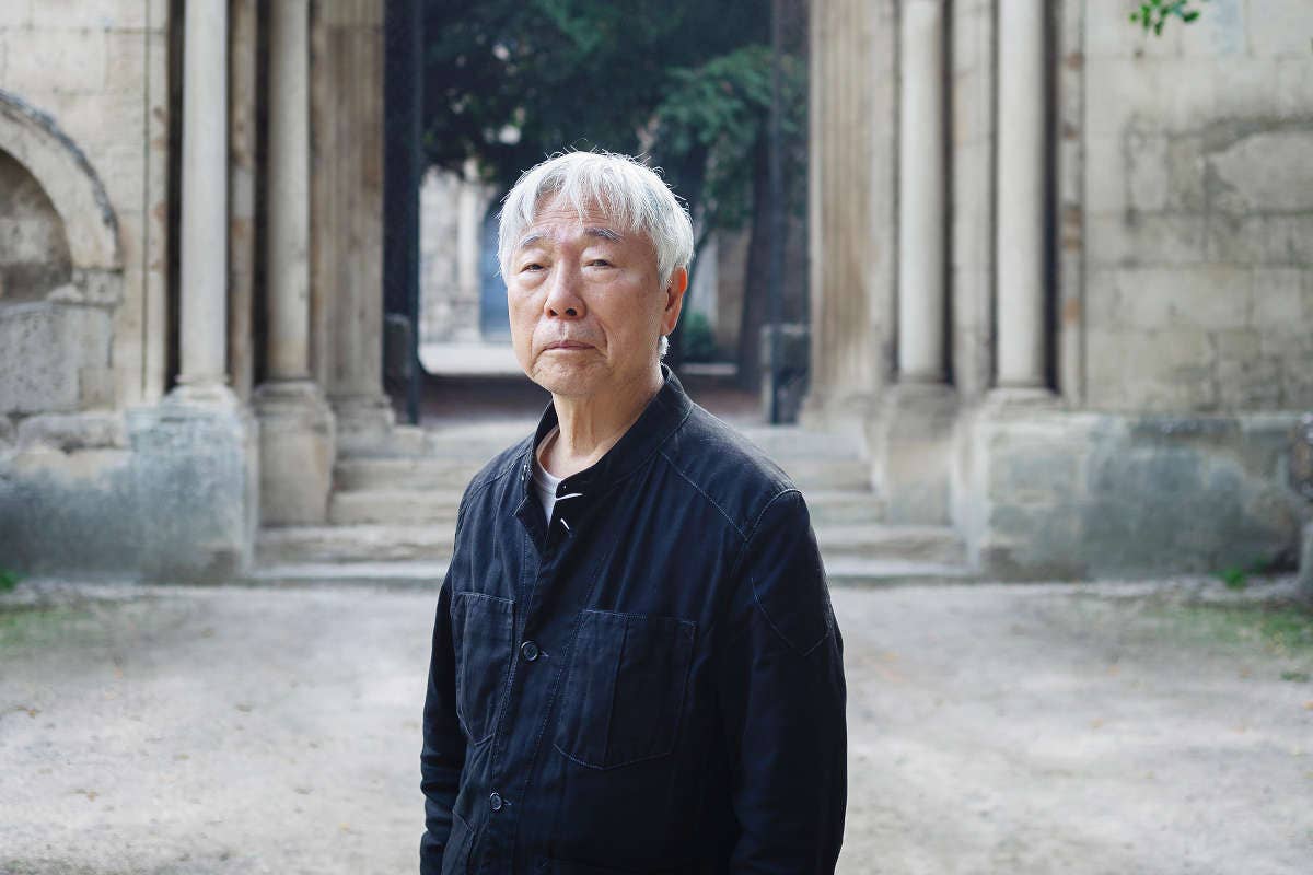 Lee Ufan (foto: Claire Dorn) Illy Art Collection da Frieze London le nuove tazzine firmate Lee Ufan