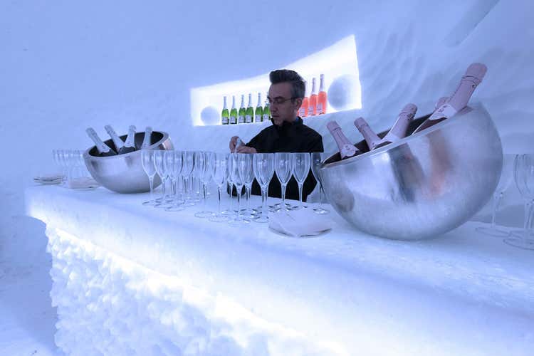 A Livigno il bar di neve&hellip; sulla neve  Drink e prodotti tipici nel menu