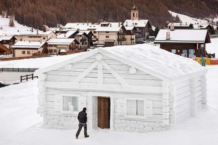 A Livigno il bar di neve&hellip; sulla neve  Drink e prodotti tipici nel menu