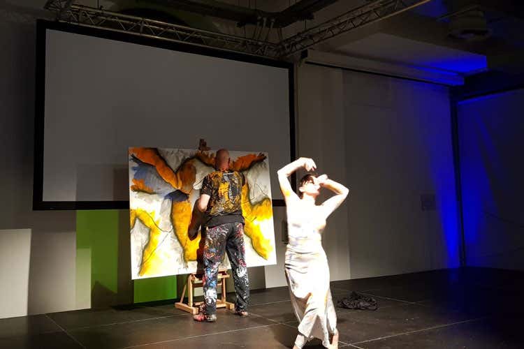 (Luca Maroni conquista i milanesi Eventi multisensoriali per gustare il vino)