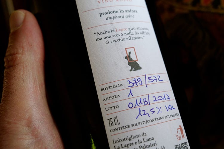 Bottiglie numerate - Vini marchigiani in anfora Nomi ispirati a vecchie leggende