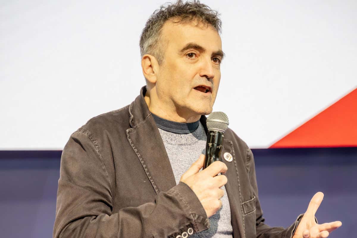 Birre di Natale, l’Italia brinda con creatività: tra spezie, miele e brindisi d’inverno