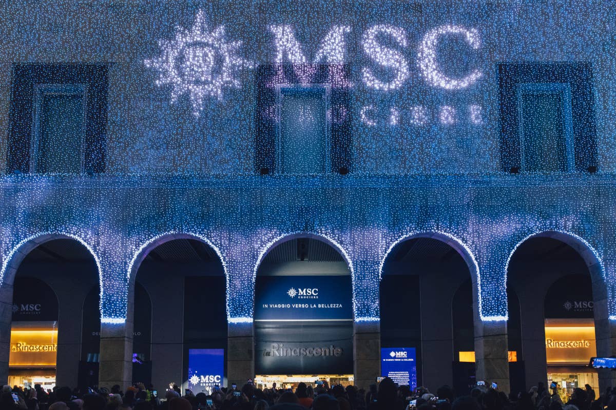 MSC Crociere colora di blu la Rinascente e svela l'offerta per l'estate 2025