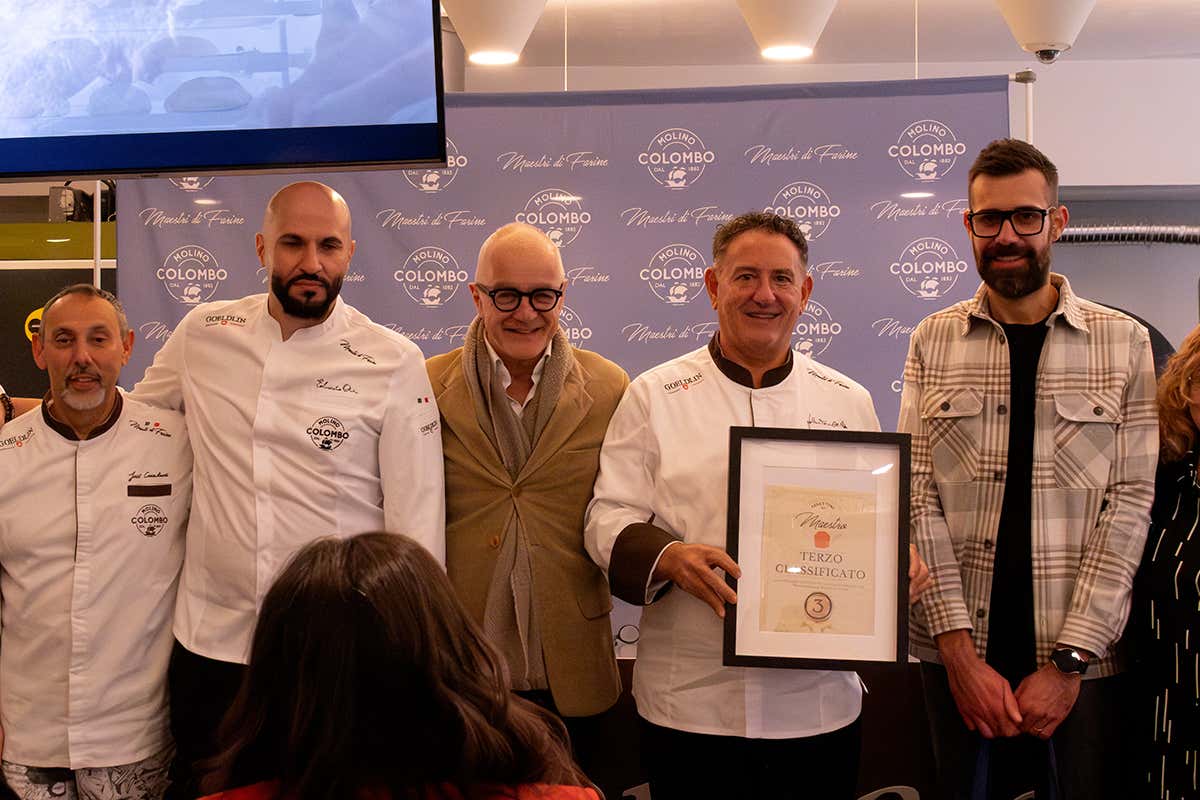 Panettone da Maestro 2025: una logopedista batte tutti e alza la qualità del casalingo Panettone da Maestro 2025: una logopedista batte tutti e alza la qualità del casalingo