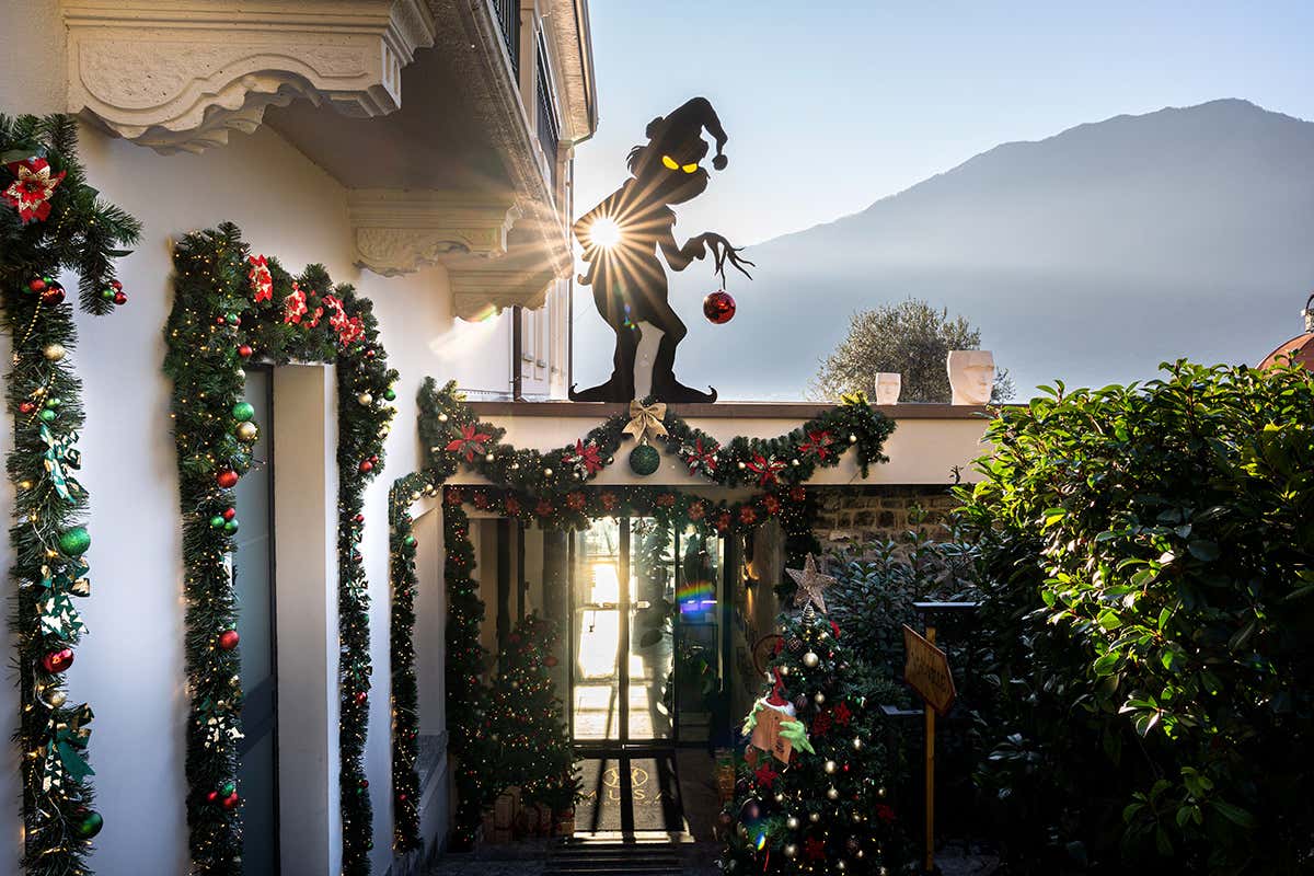 I migliori allestimenti natalizi 2025 degli hotel: Musa Lago di Como I migliori allestimenti natalizi 2025 degli hotel: Musa Lago di Como