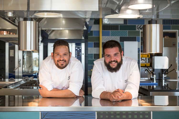 Giuseppe Causarano e Antonio Colombo - Marina di Ragusa, Votavota fa il bis Nuovo ristorante di Causarano e Colombo