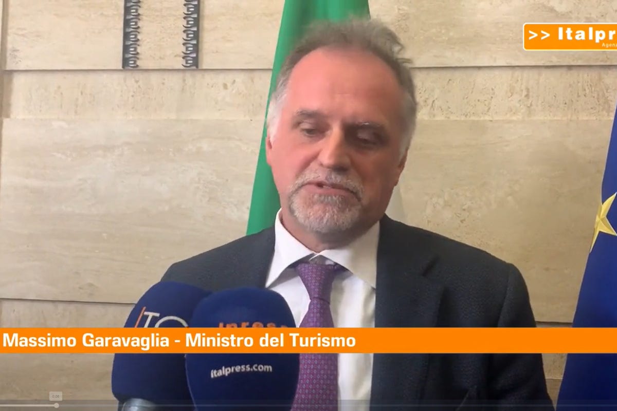 Il ministro del Turismo Massimo Garavaglia Nasce una piattaforma digitale per promuovere il turismo in Italia