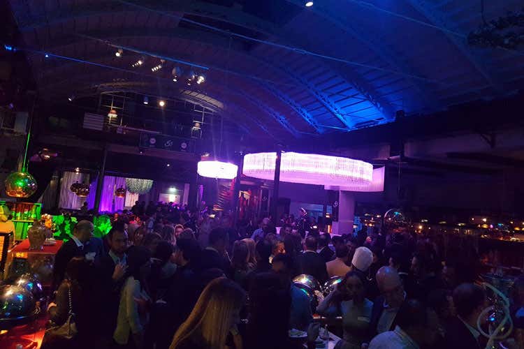 55 Milano, Memo Music Club in terrazza Artisti di livello e cucina gustosa 55 Milano, Memo Music Club in terrazza Artisti di livello e cucina gustosa