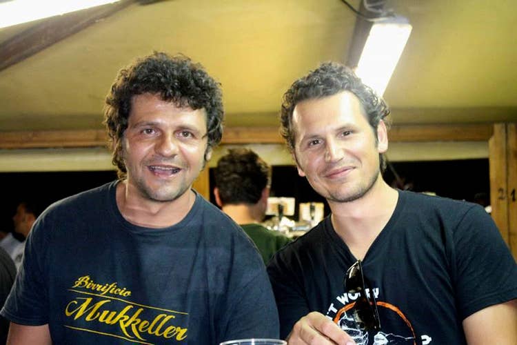 Marco e Fabio Raffaeli (Mukkeller, miglior Birrificio italiano 2019 Marco Raffaeli: «Sapevo ce l'avrei fatta»)