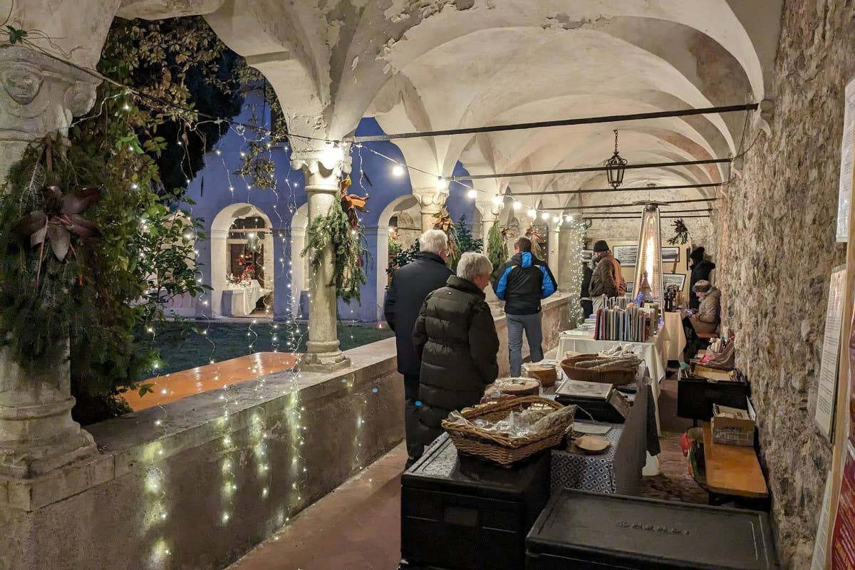 Natale a Brescia: presepi, mercatini e tradizioni tra lago e montagna