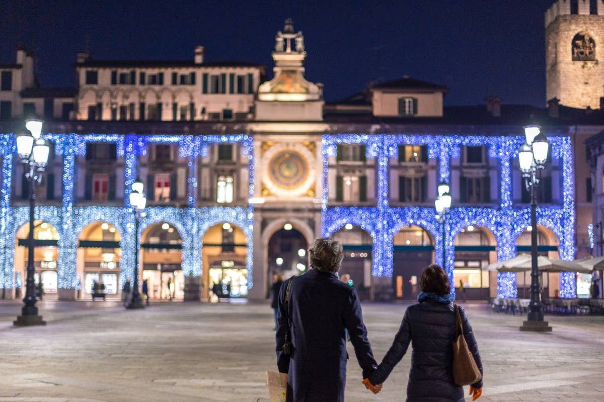 Natale a Brescia: presepi, mercatini e tradizioni tra lago e montagna