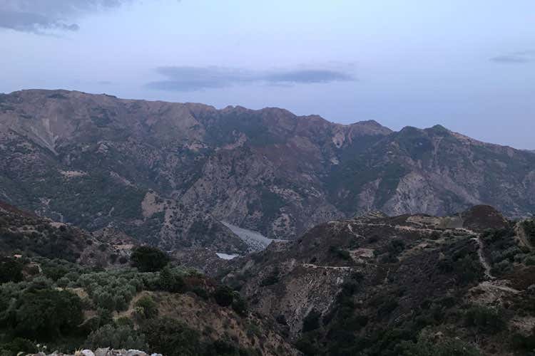 (Nuovi percorsi nel Parco dell'Aspromonte Fattorie didattiche, musei e archeologia)