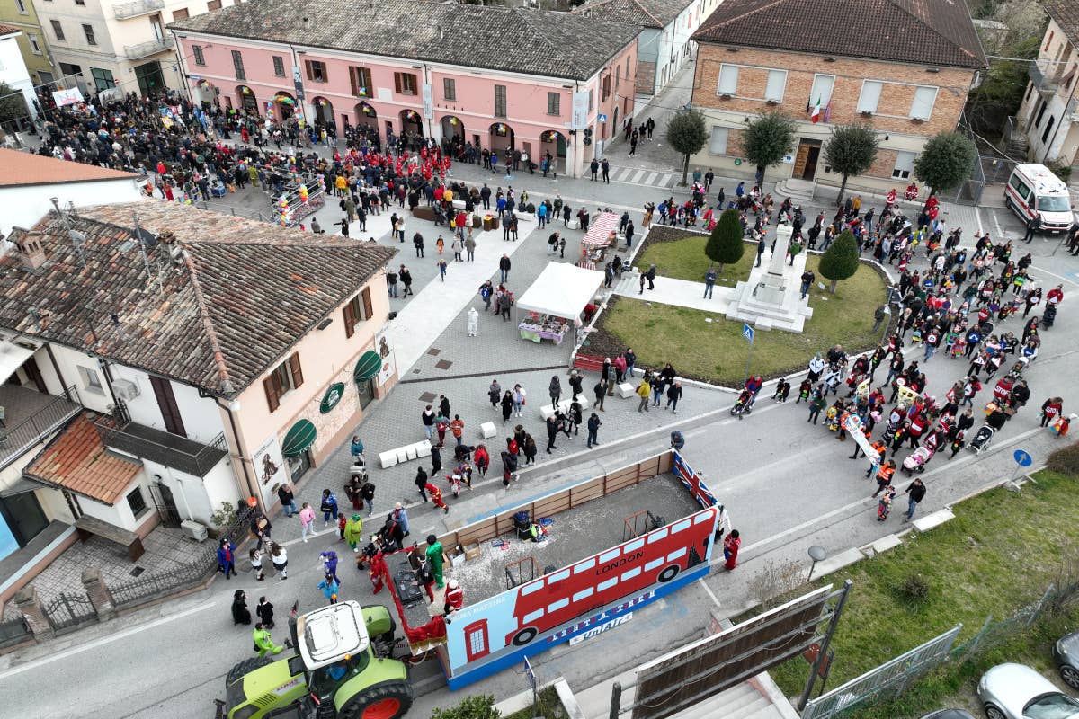 Carnevale al Tartufo: ad Acqualagna una festa di sapori, maschere e tradizione