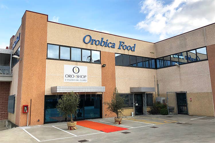 La sede di Orobica Food a Chiuduno (Bg) (Orobica Food, idee e progetti per una qualità che cresce)