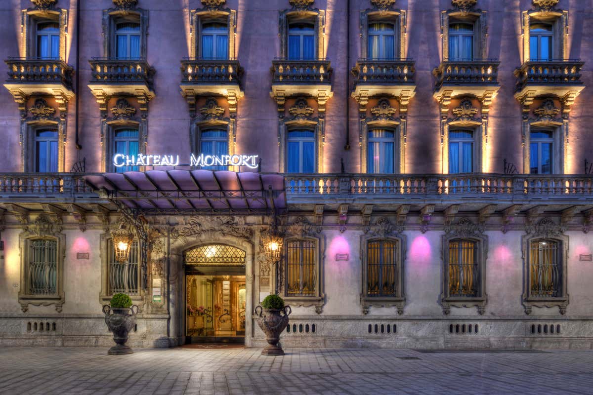 Château Monfort veste l’inverno di Milano tra storia liberty, fiaba urbana e tavole delle feste Château Monfort veste l’inverno di Milano tra storia liberty, fiaba urbana e tavole delle feste