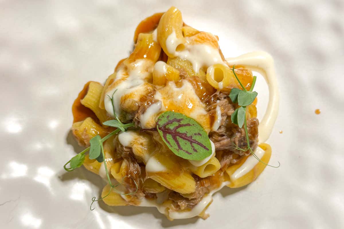 Château Monfort veste l’inverno di Milano tra storia liberty, fiaba urbana e tavole delle feste Château Monfort veste l’inverno di Milano tra storia liberty, fiaba urbana e tavole delle feste