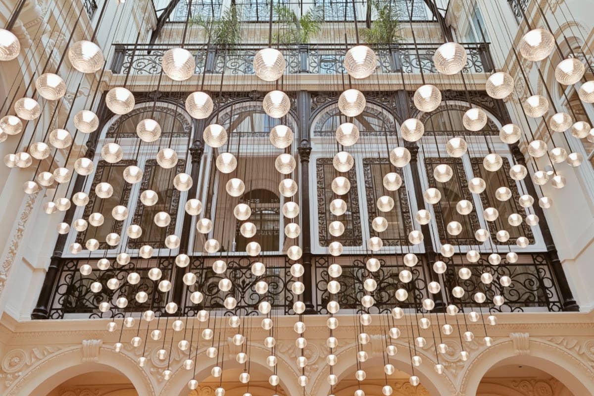 La banca diventata un hotel: Palacio Gran Vía di Granada