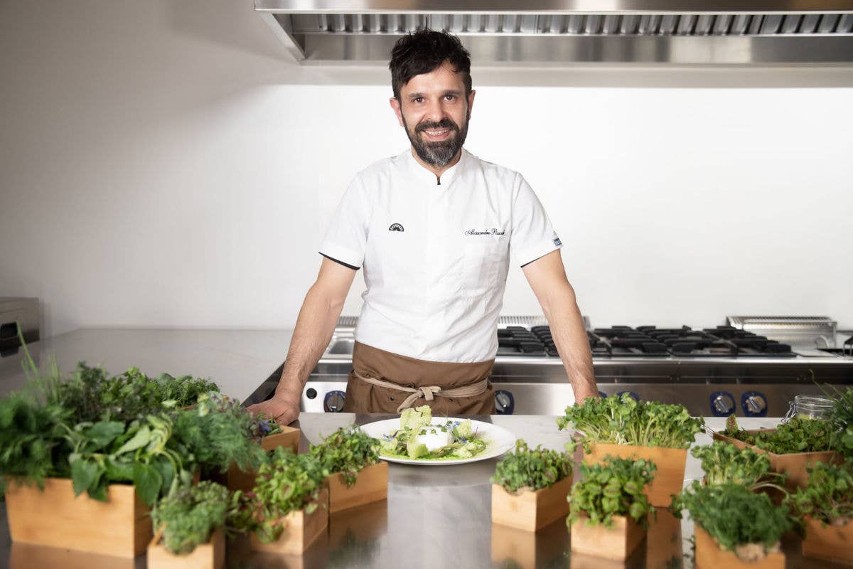 A Palazzo Bozzi Corso l'Aperitivo dello chef si gusta in giardino