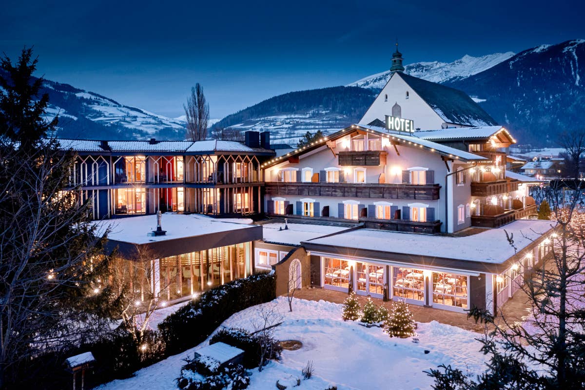 All'Hotel Engels Park di Vipiteno la magia invernale tra Mercatini di Natale e spa