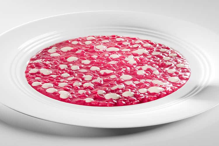 Risotto alle rape rosse e salsa gorgonzola