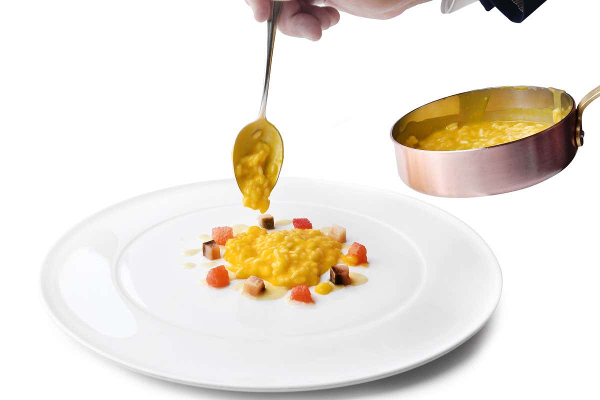 Non solo alta cucina, al Ristorante Romano il sommelier anticipa i tuoi desideri