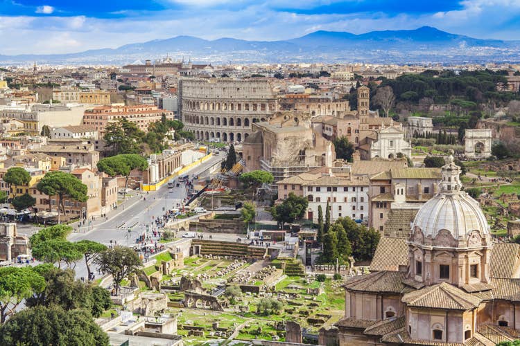 Roma riparte dal turismo - Roma, il turismo perde 300 milioni Ma la Capitale ripartirà da qui