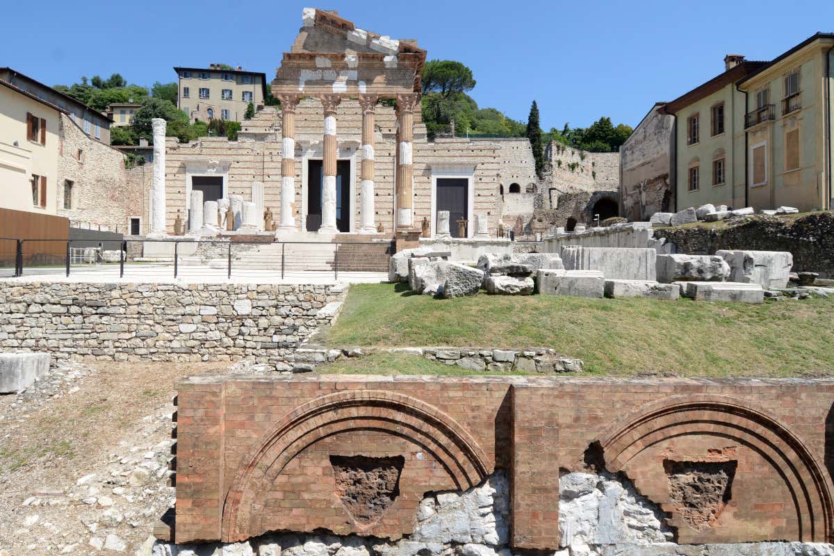 Brescia accende i motori con la Mille Miglia e accelera tra gusto e cultura Brescia accende i motori con la Mille Miglia e accelera tra gusto e cultura