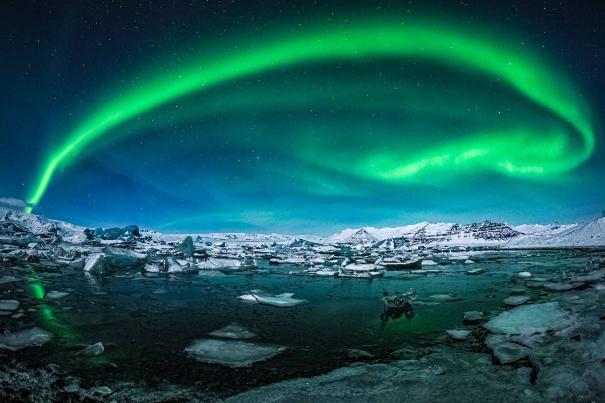 Aurora boreale 2025: dove vederla e dove soggiornare in Nord Europa