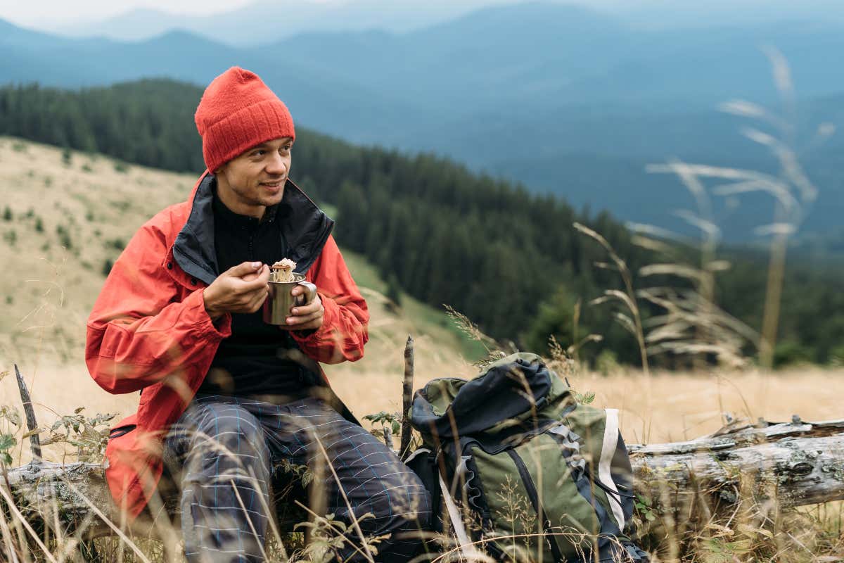 Viaggio zaino in spalla: gli snack più salutari scelti dai backpacker di tutto il mondo Viaggio zaino in spalla: gli snack più salutari scelti dai backpacker di tutto il mondo