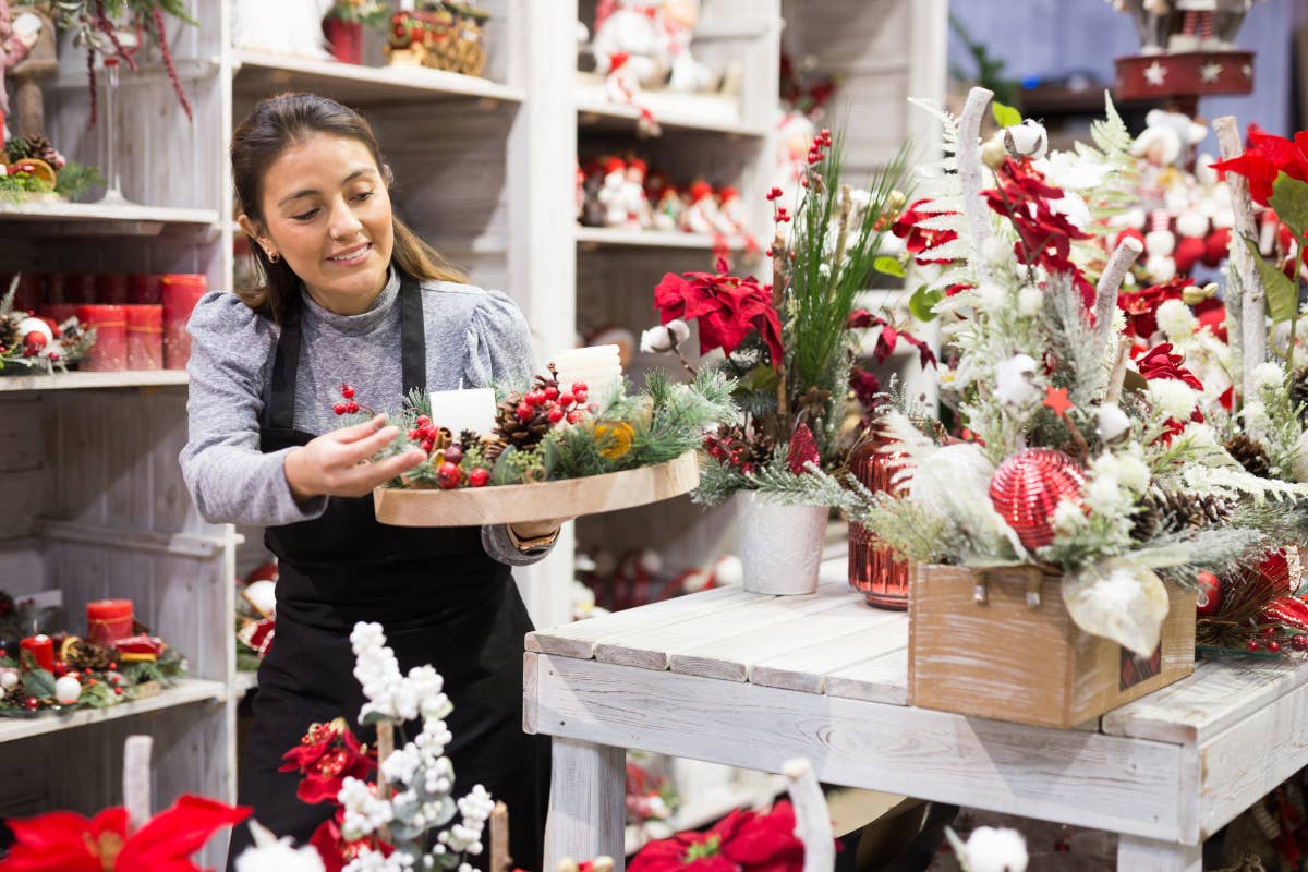 È allarme carenza di personale anche a Natale Ristorazione e commercio: la carenza di personale mette a rischio il Natale