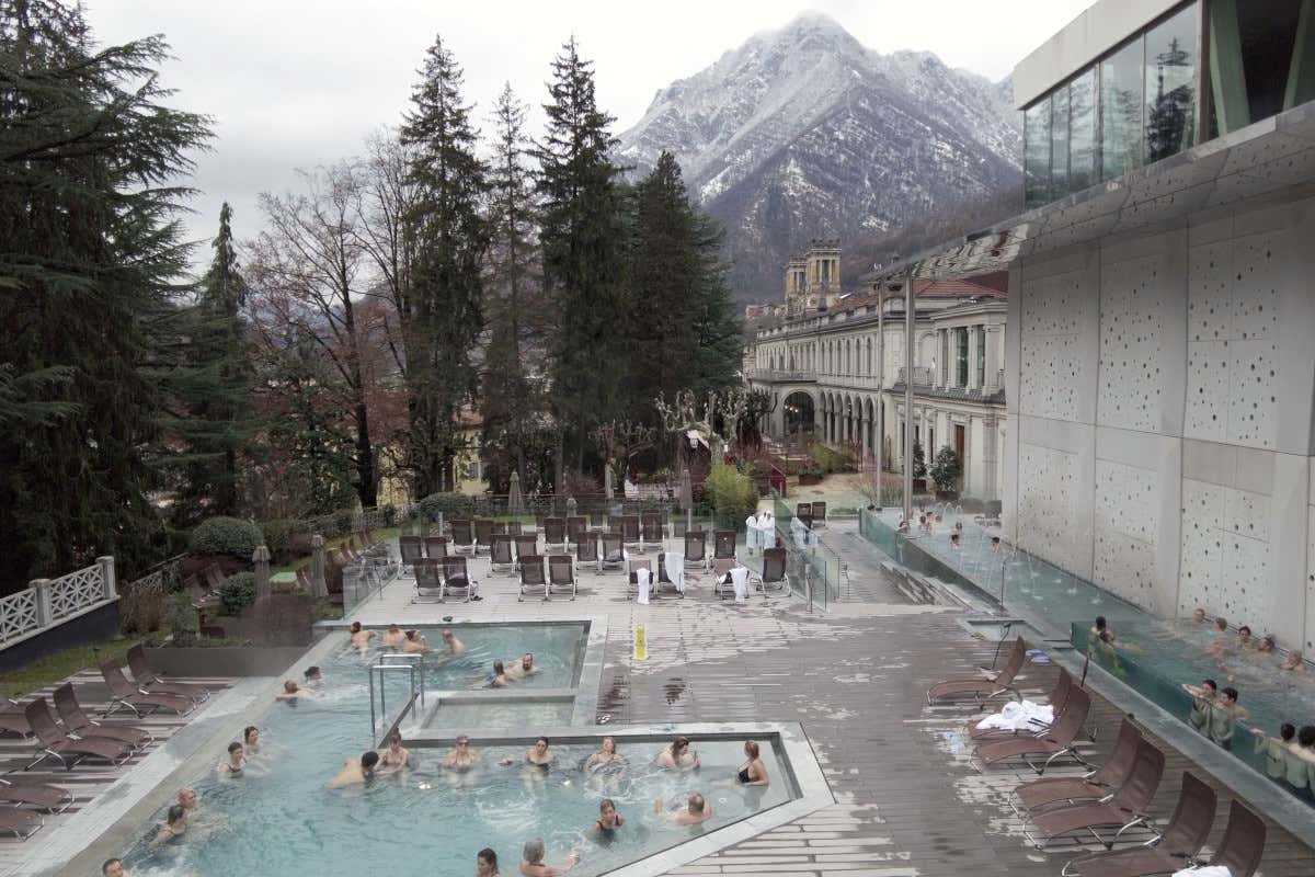 Non solo cure: come il turismo termale sta cambiando il modo di viaggiare in Italia